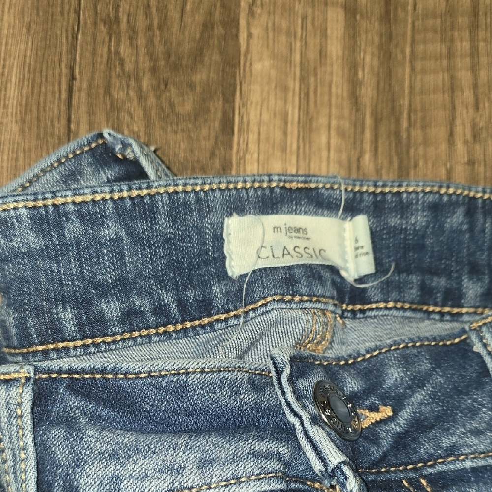Classic Denim Women's Straight Leg Jeans - Picture 2 of 6